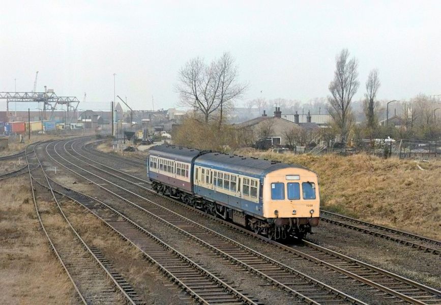 Class 101 DMU T058 Lowestoft 7th January 1993