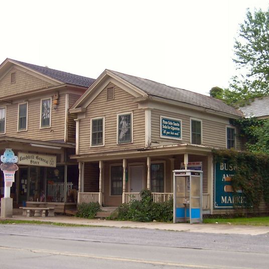 Bushkill Market