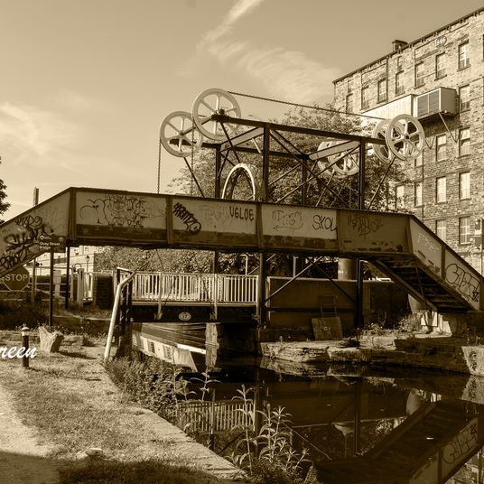 Turnbridge Lift Bridge, Huddersfield