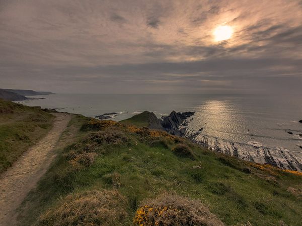 HARTLAND QUAY TO SPEKES MILL SUNSET DEVON