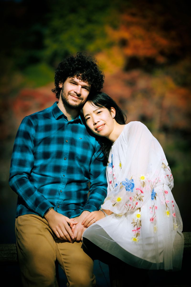Red leaves and love in Tokyo