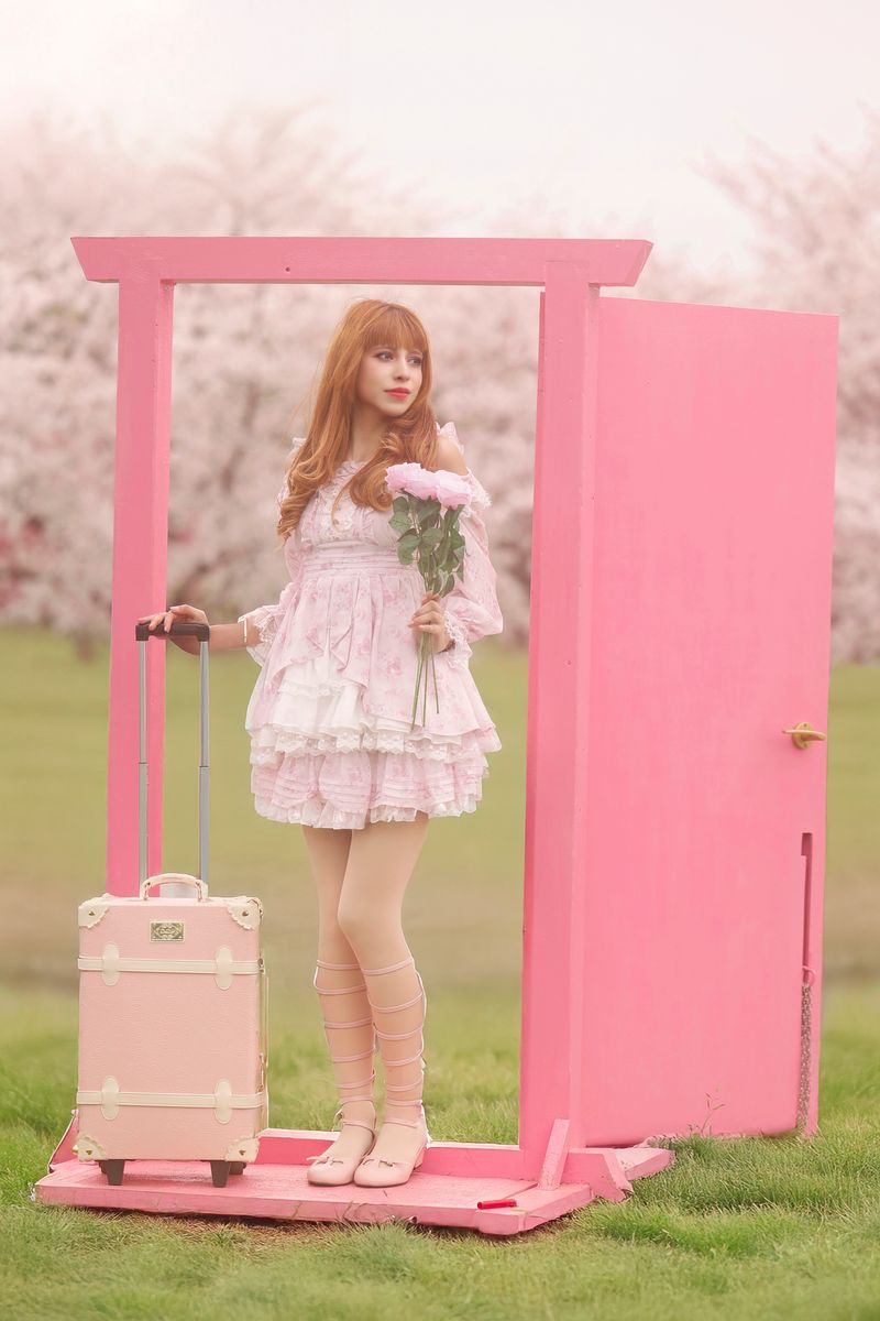 Blossoms and Lace: A Springtime Daydream