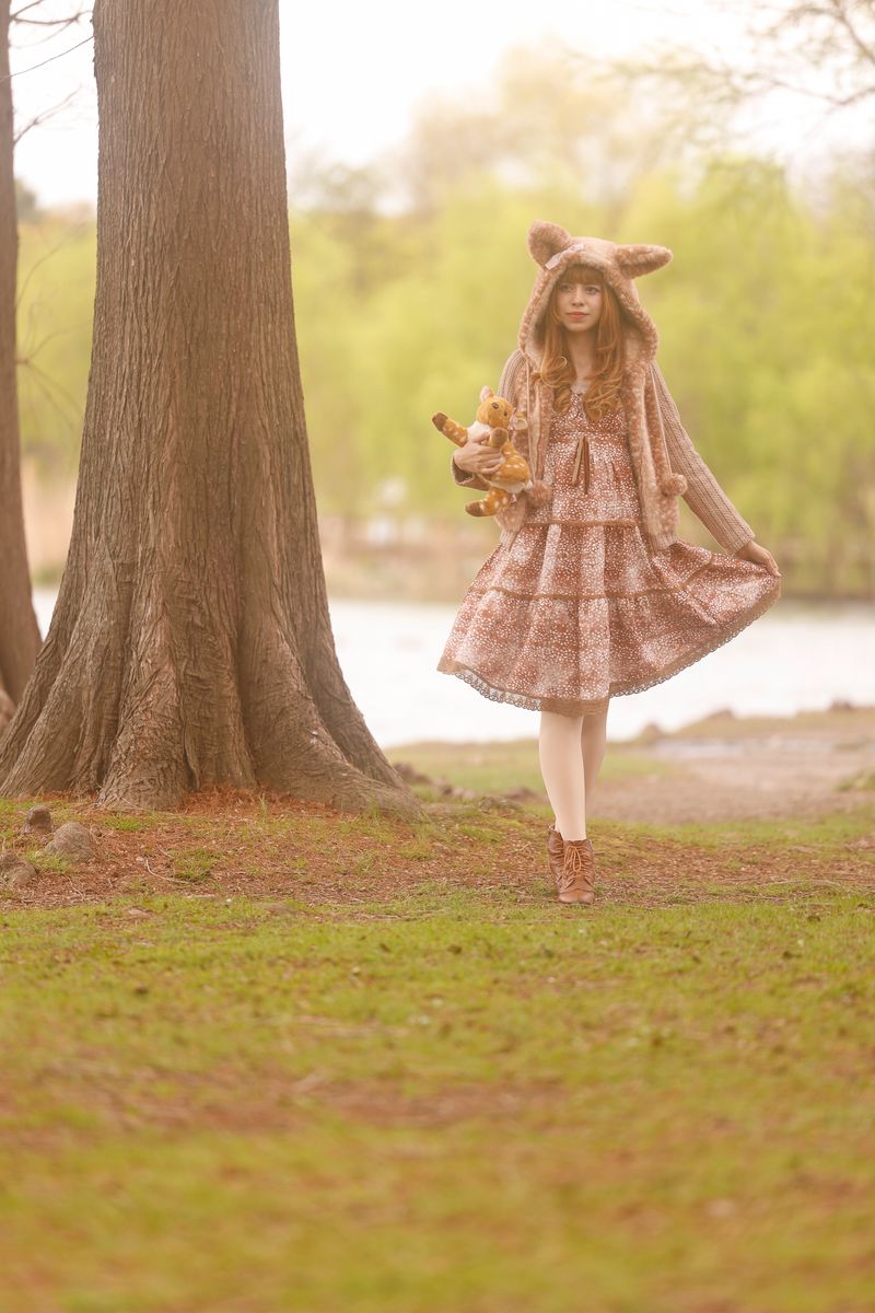 Blossoms and Lace: A Springtime Daydream