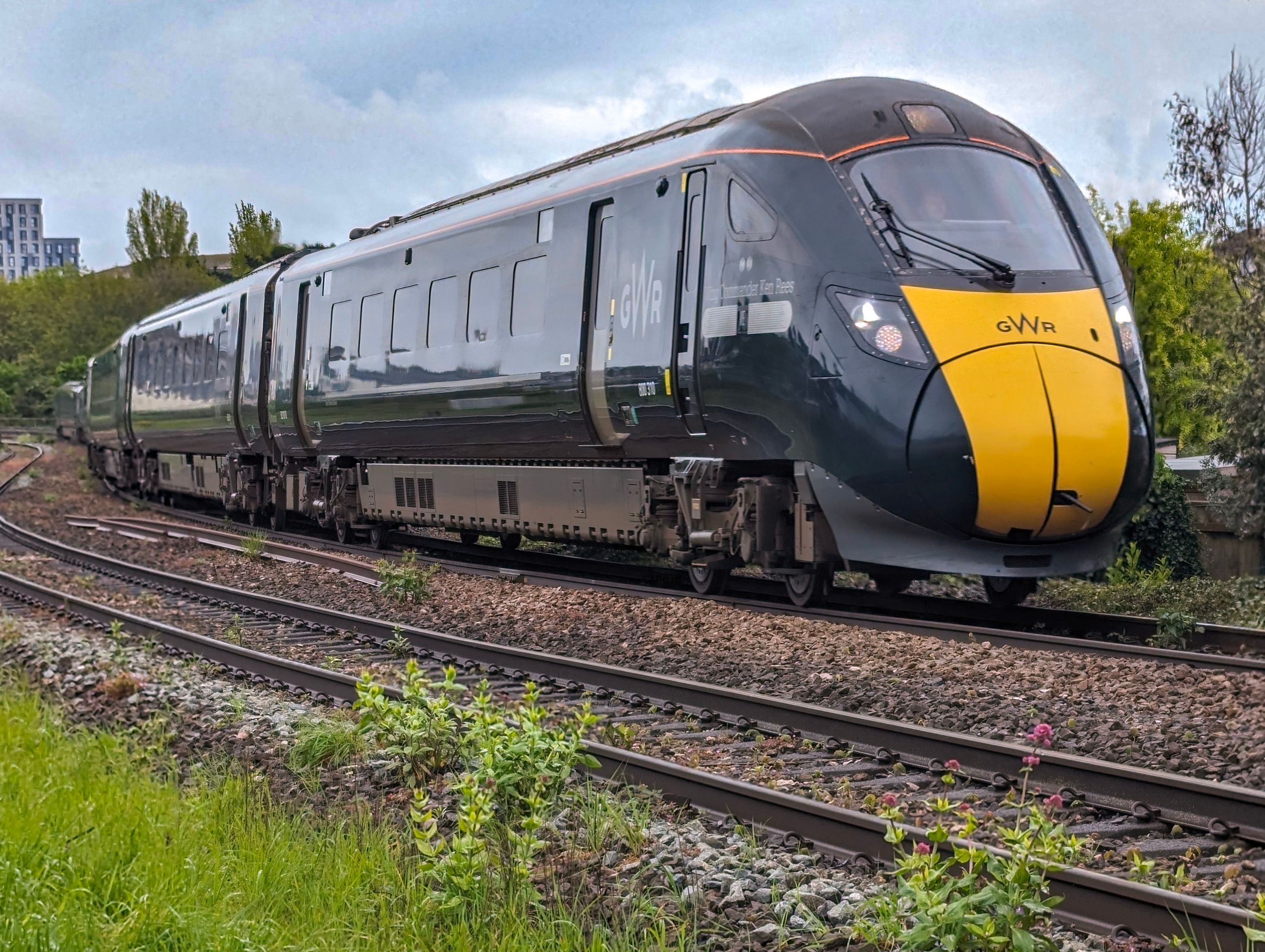 DEMU Class 800 - 800310 Wing Commander Ken Rees by IPHPhotography ...