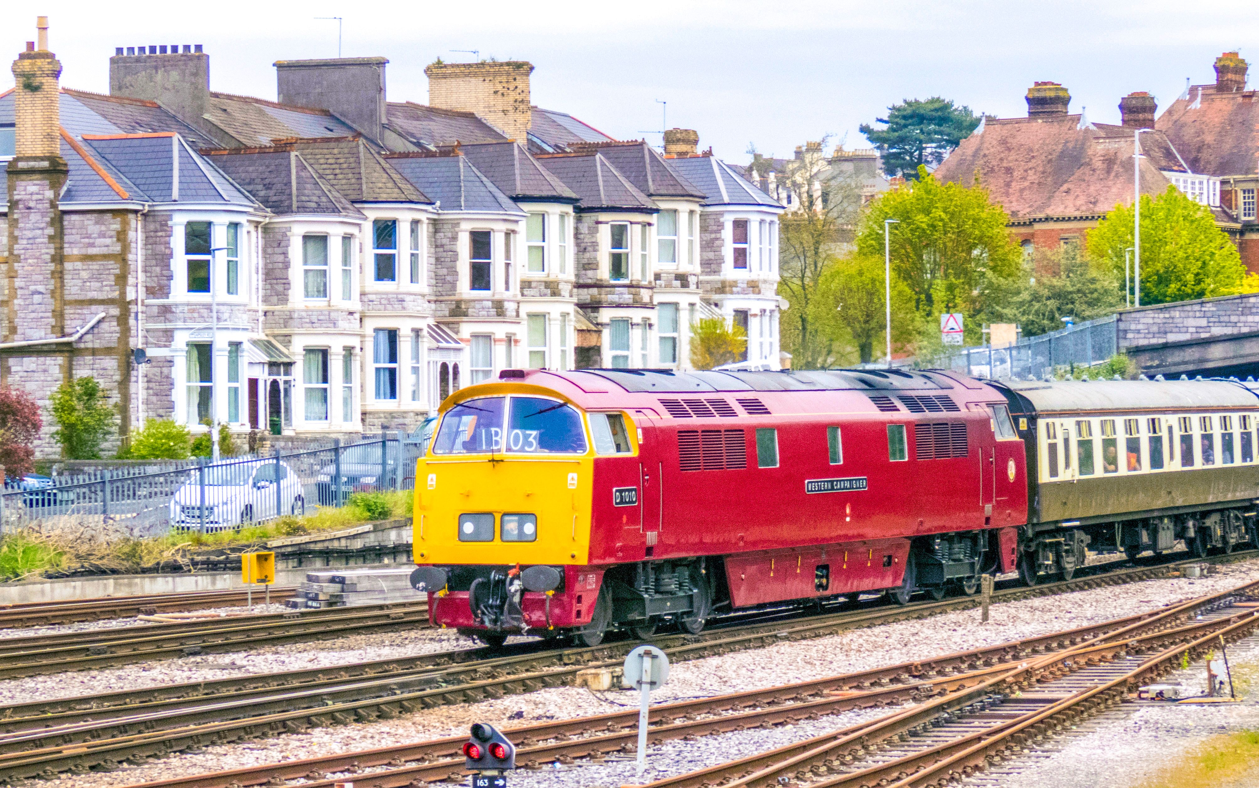 Class 52 by IPHPhotography | Clickasnap