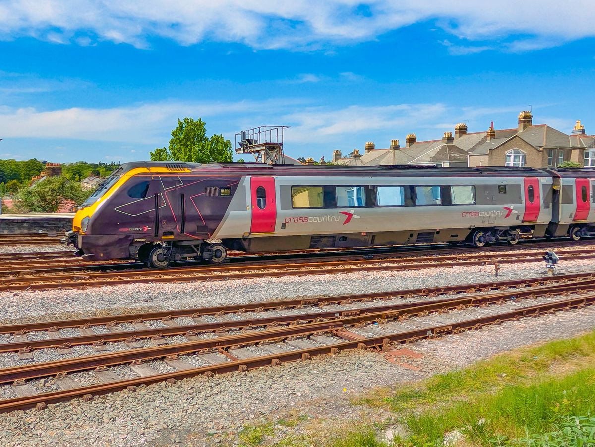 DEMU Class 220 - 220003 by IPHPhotography | Clickasnap