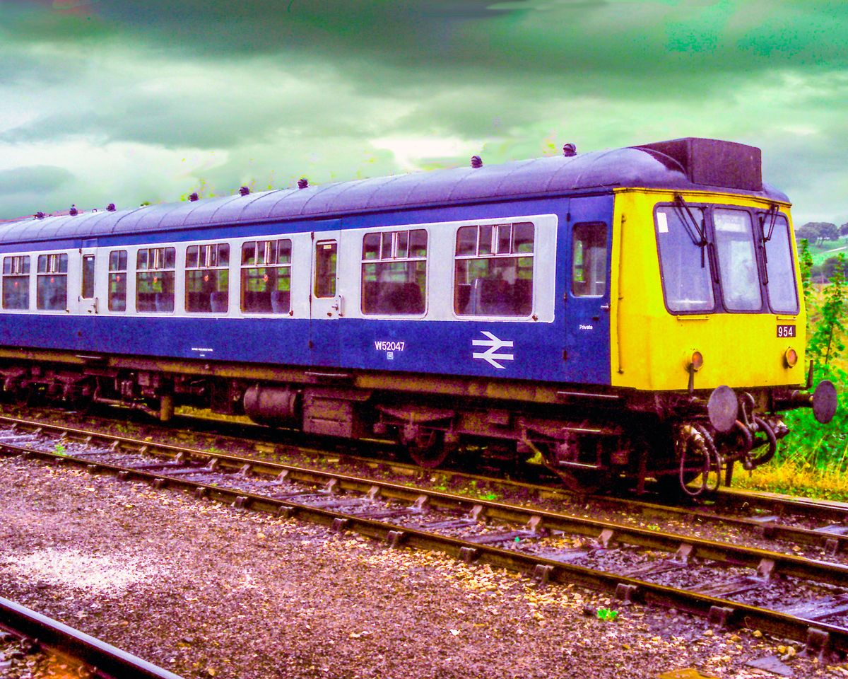 DMU Class 108 - 52047 by IPHPhotography | Clickasnap
