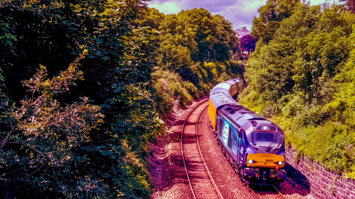 Class 68 by IPHPhotography | Clickasnap